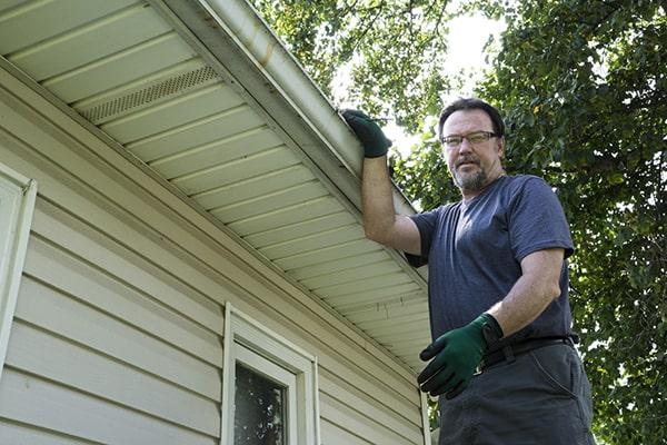 crew at Gutter Cleaning of South Windsor